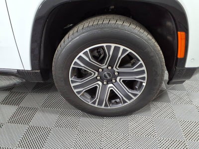2025 Jeep Wagoneer BASE