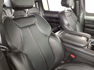 2025 Jeep Wagoneer BASE