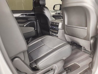 2025 Jeep Wagoneer Series II Carbide