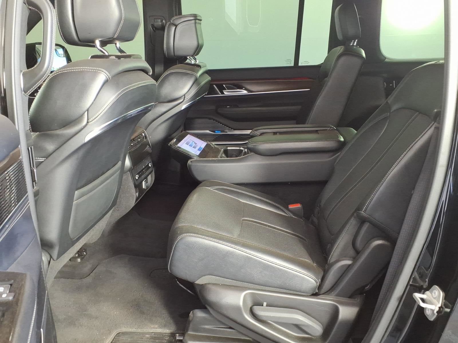 2022 Jeep Grand Wagoneer Series I
