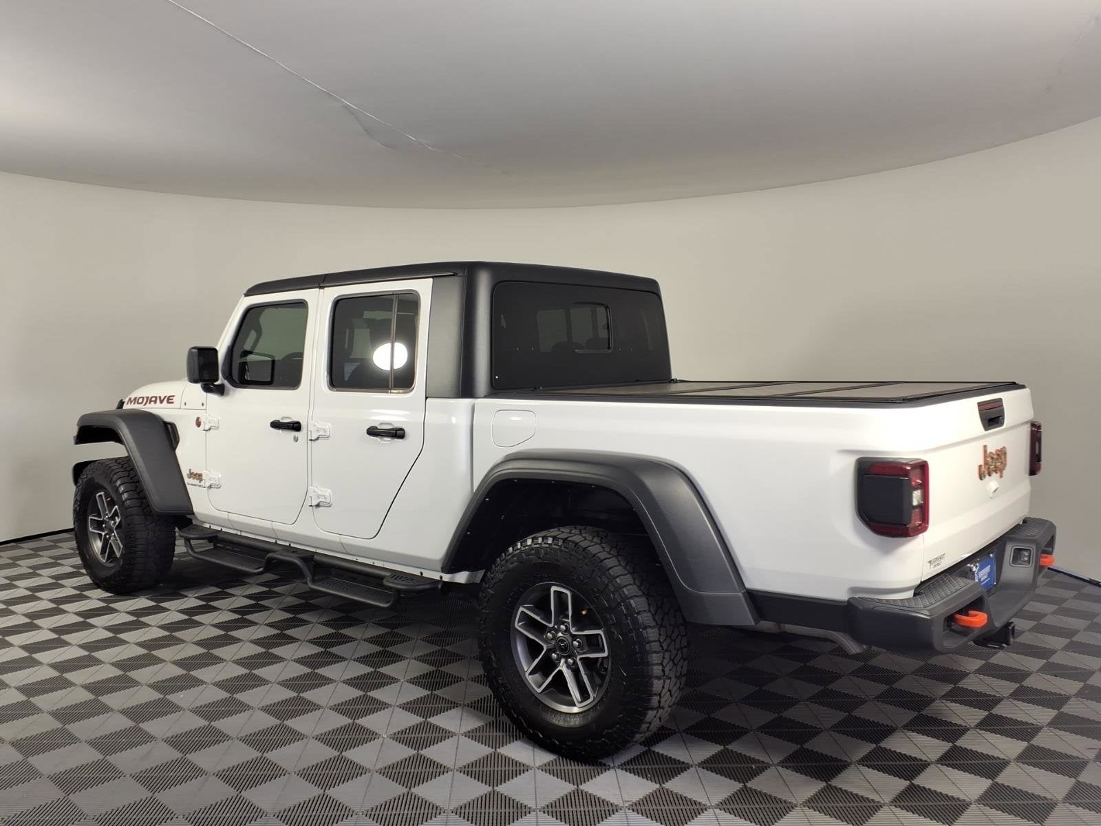 2024 Jeep Gladiator Mojave