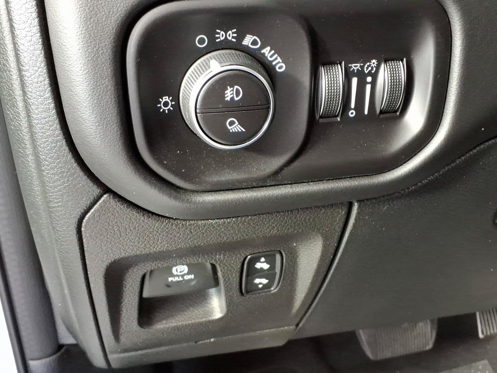 2020 RAM 1500 Limited
