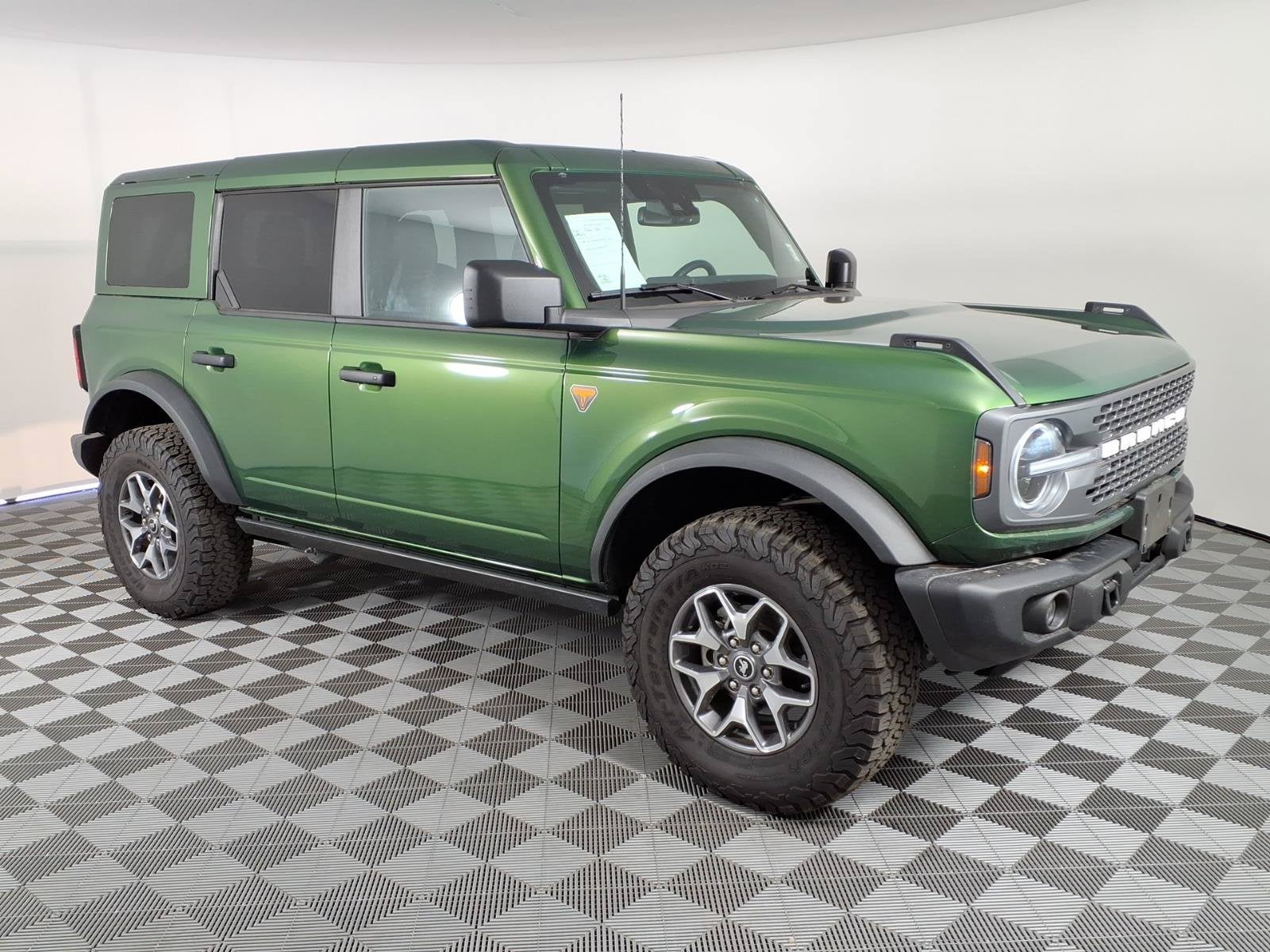 2025 Ford Bronco Badlands