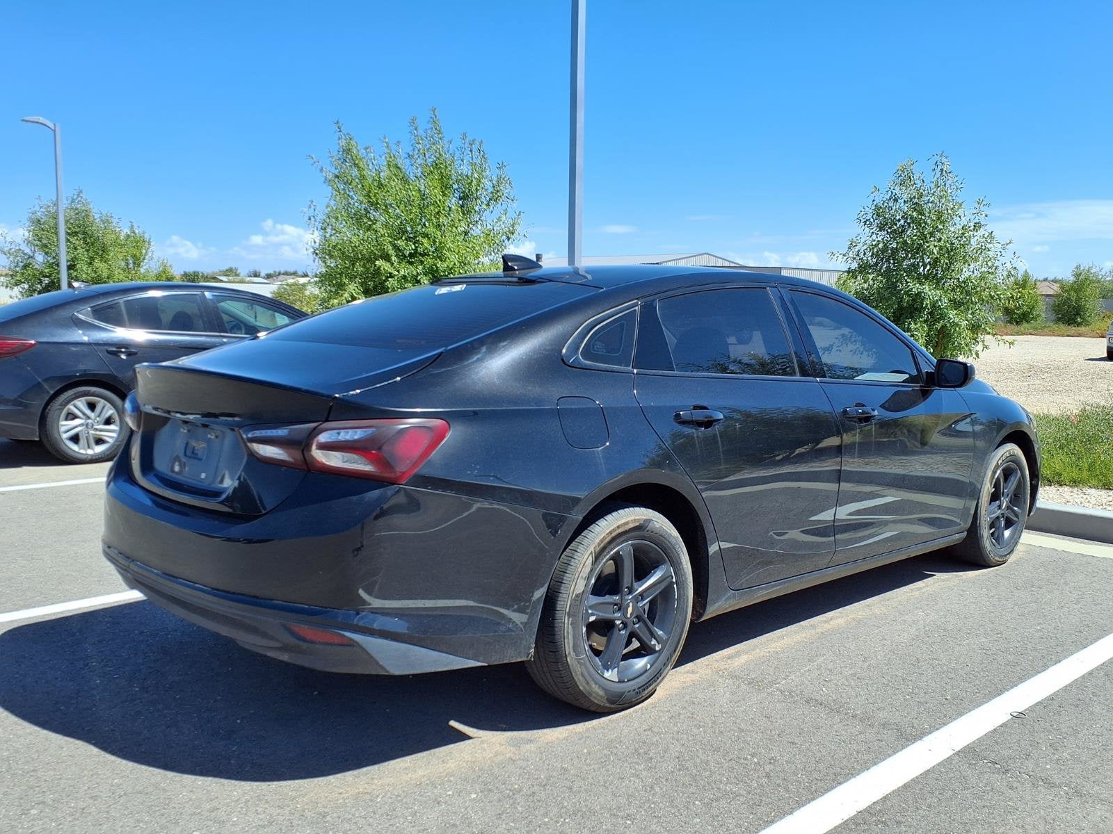 1G1ZD5ST2NF194897