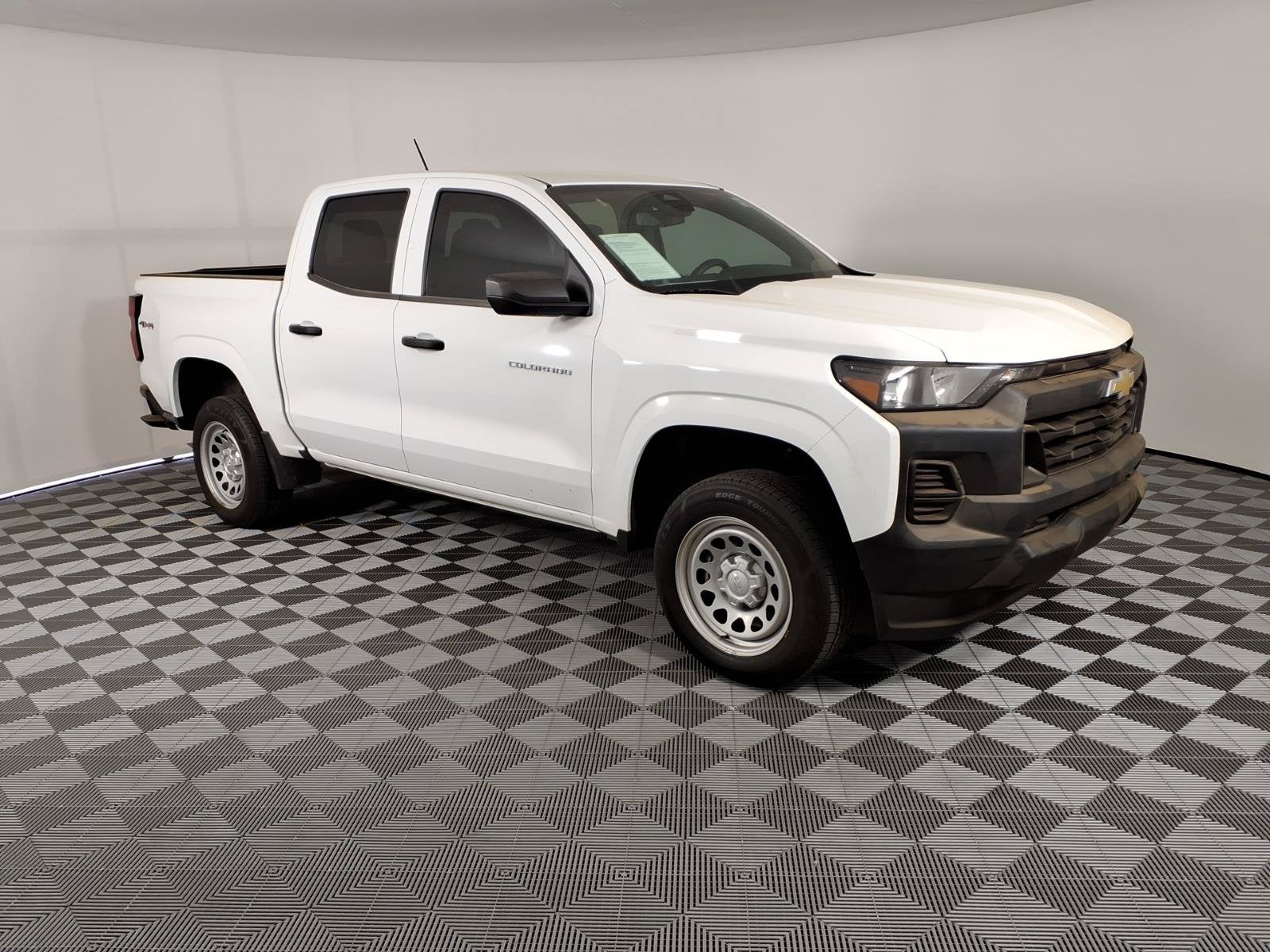 2023 Chevrolet Colorado WT