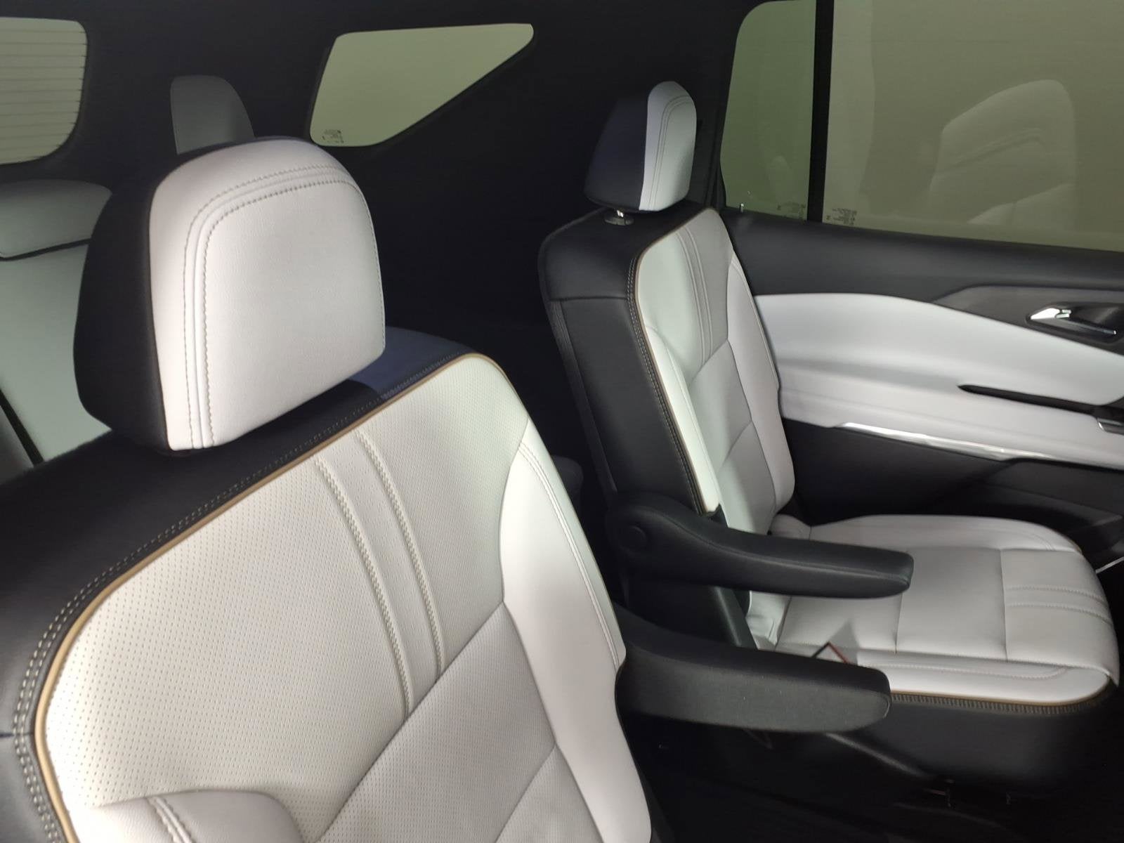 2025 Chevrolet Traverse High Country