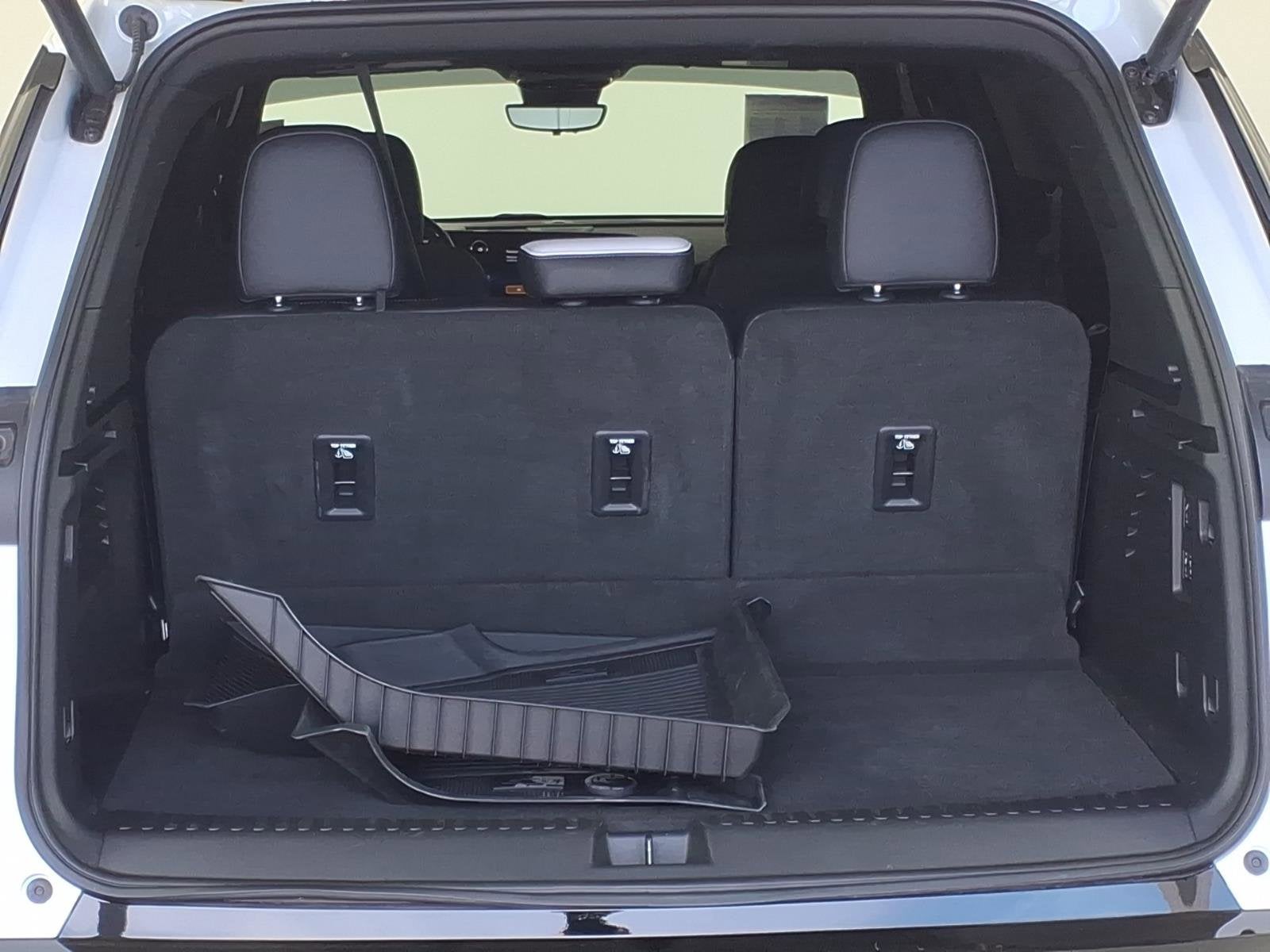 2025 Chevrolet Traverse High Country