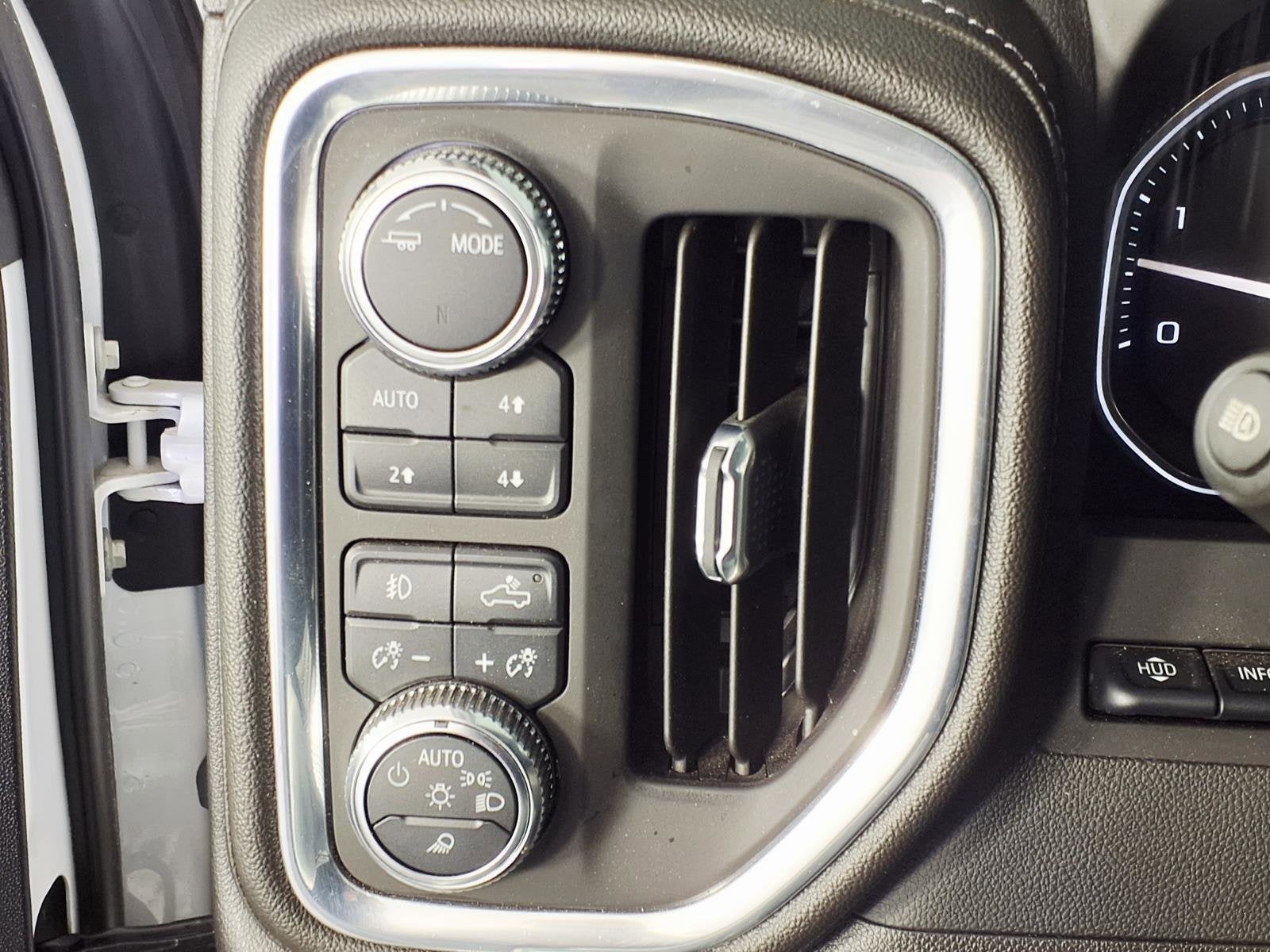 2022 GMC Sierra 3500 HD Denali