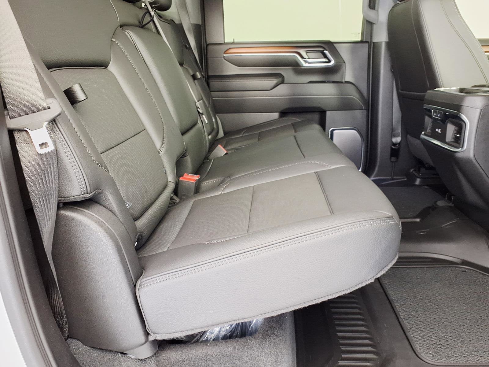 2024 GMC Sierra 3500 HD Denali