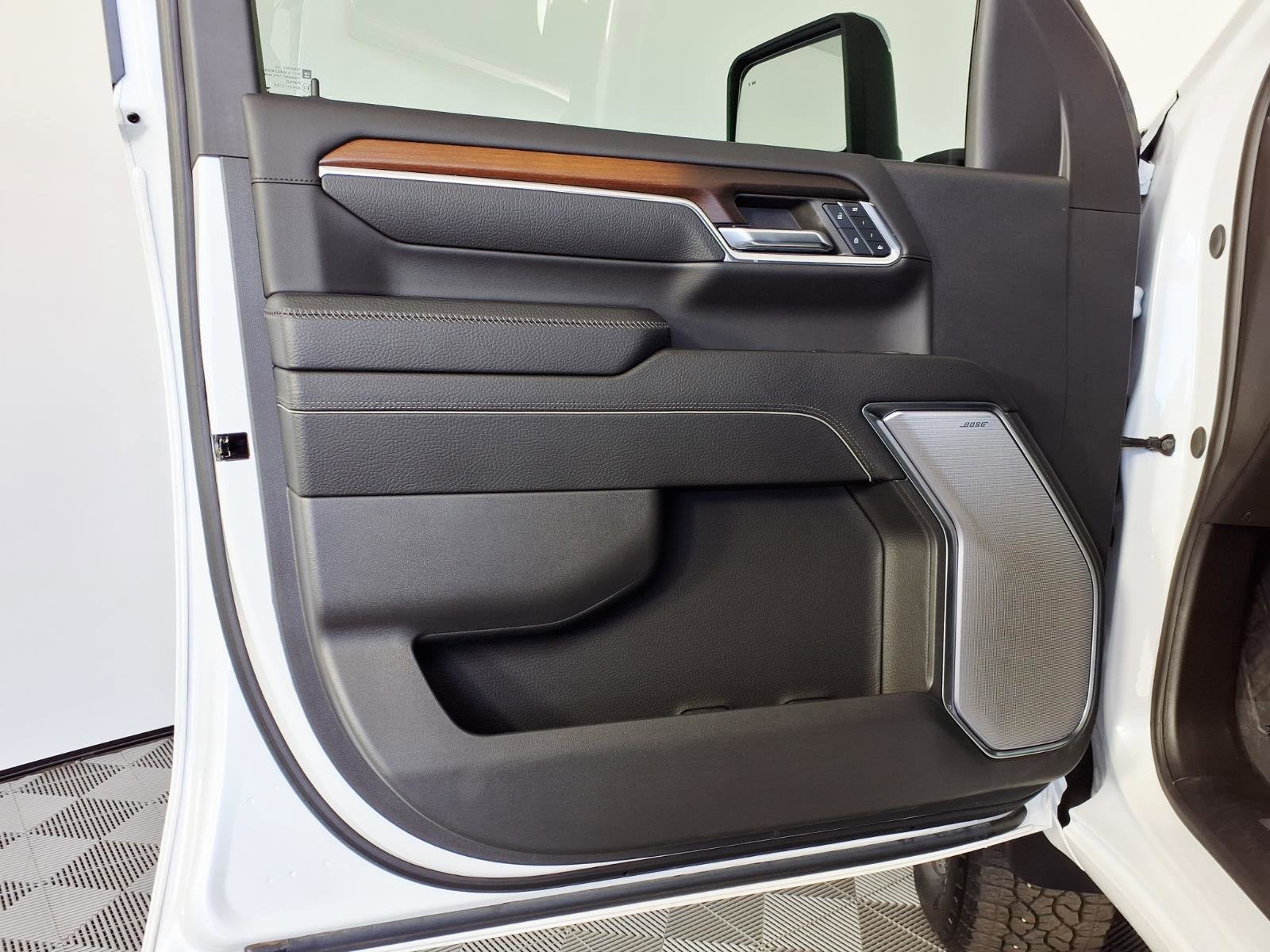 2024 GMC Sierra 3500 HD Denali