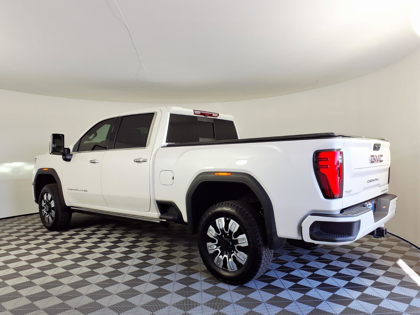 2024 GMC Sierra 3500 HD Denali