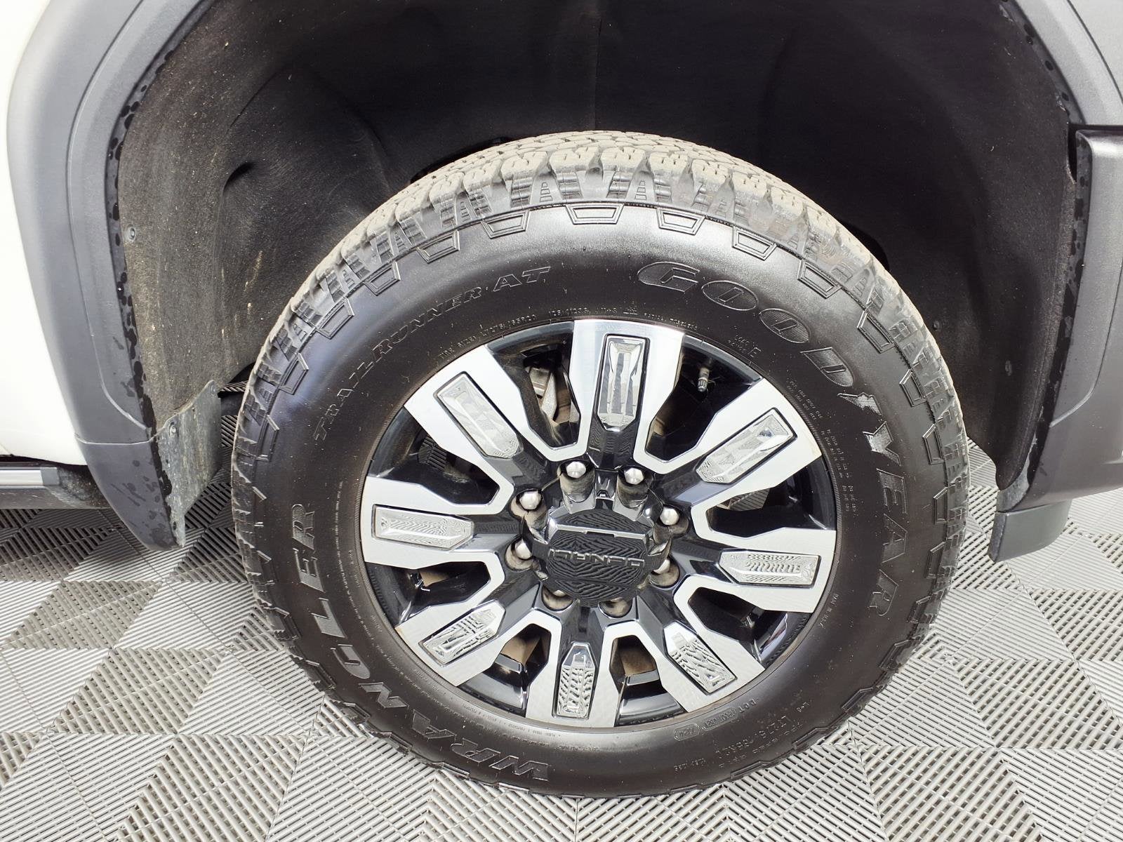 2024 GMC Sierra 3500 HD Denali