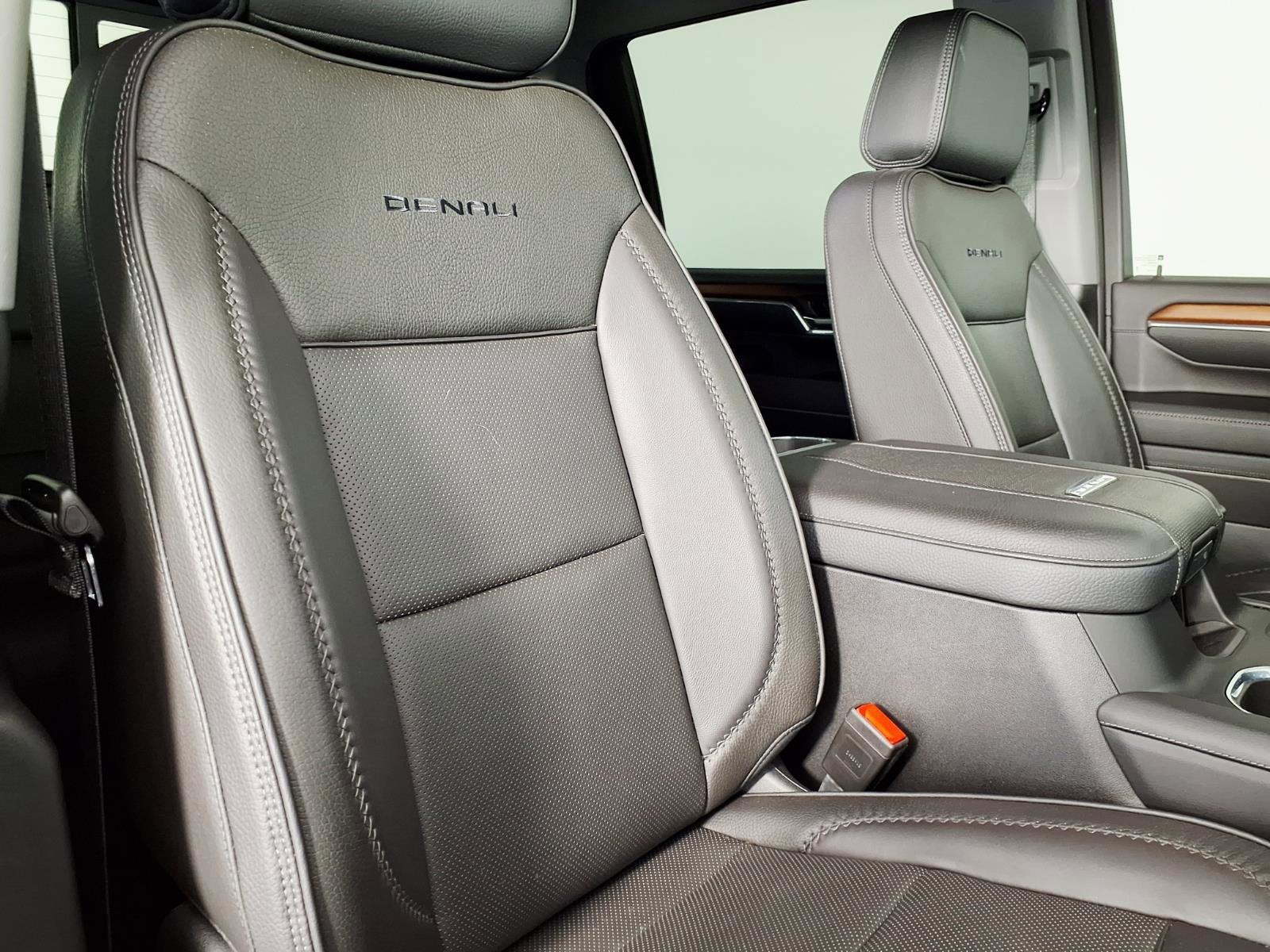 2024 GMC Sierra 3500 HD Denali