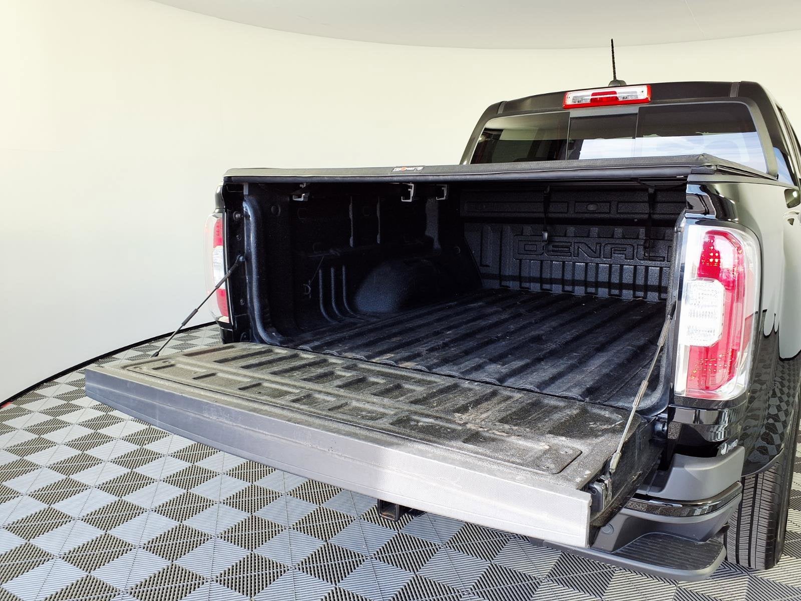 2022 GMC Canyon Denali