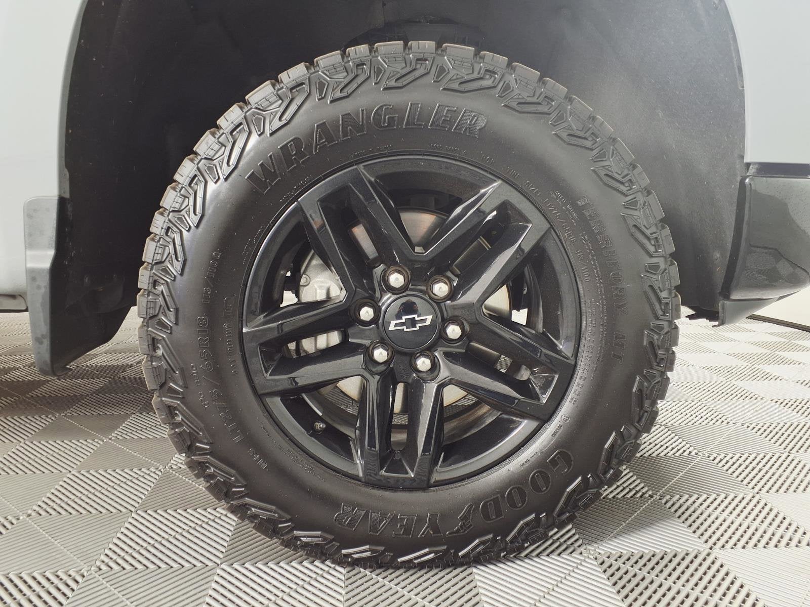 2025 Chevrolet Silverado 1500 Custom Trail Boss