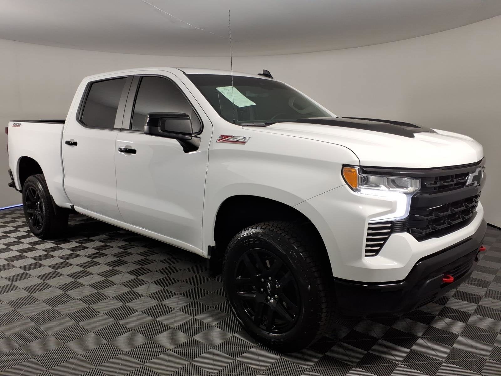 2025 Chevrolet Silverado 1500 LT Trail Boss