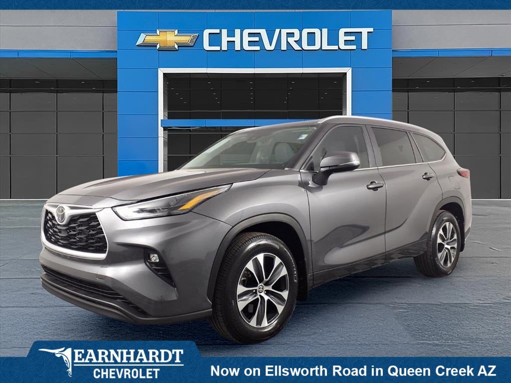 2023 Toyota Highlander L