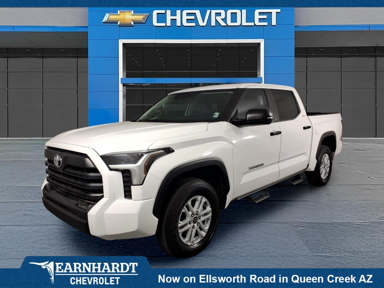 2024 Toyota Tundra 4WD SR5