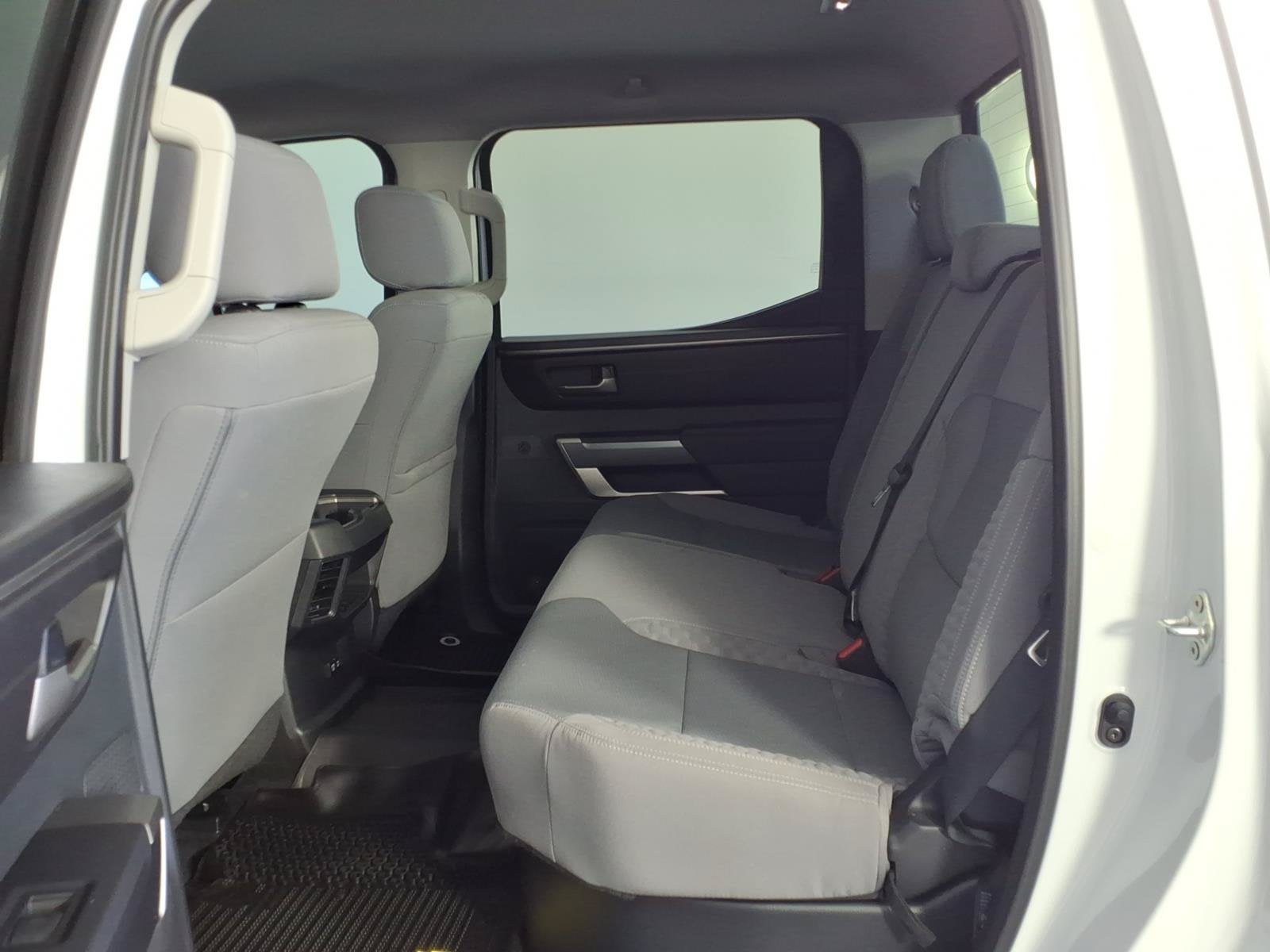 2024 Toyota Tundra 4WD SR5