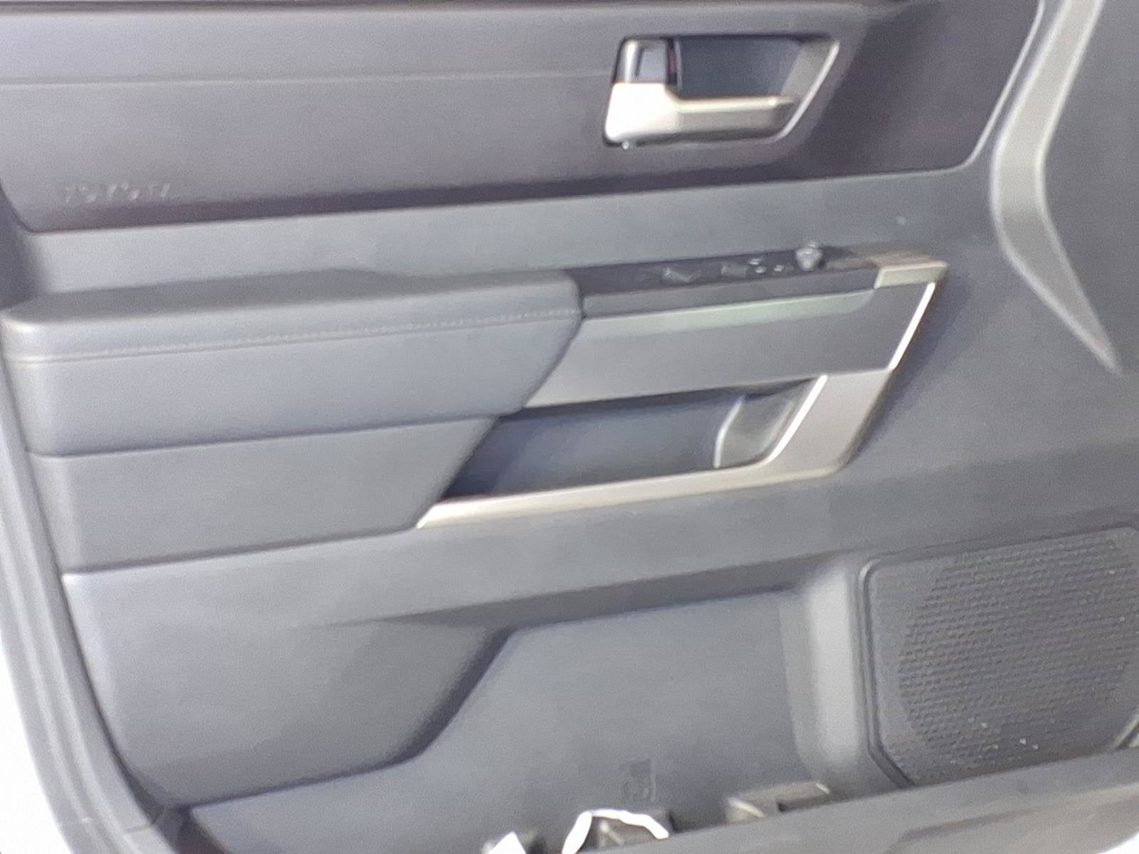 2024 Toyota Tundra 4WD SR5