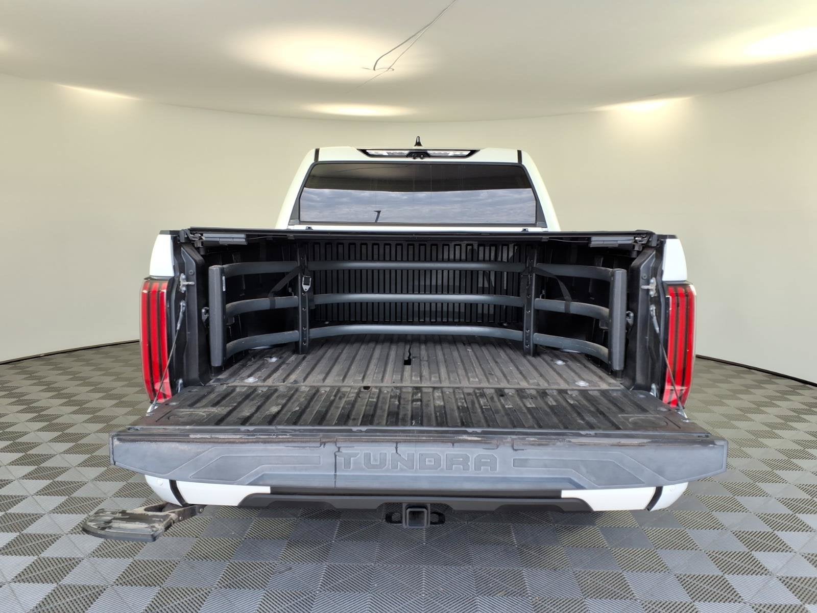 2022 Toyota Tundra 4WD Platinum
