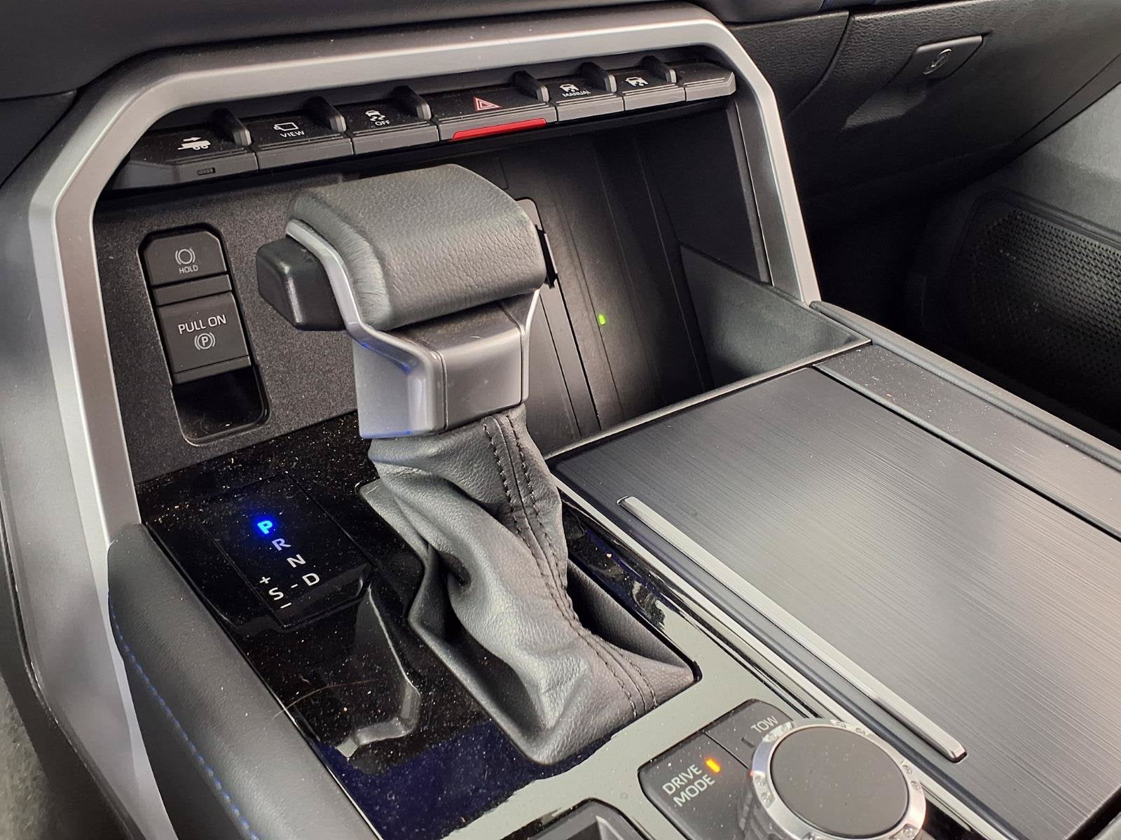 2022 Toyota Tundra 4WD Platinum